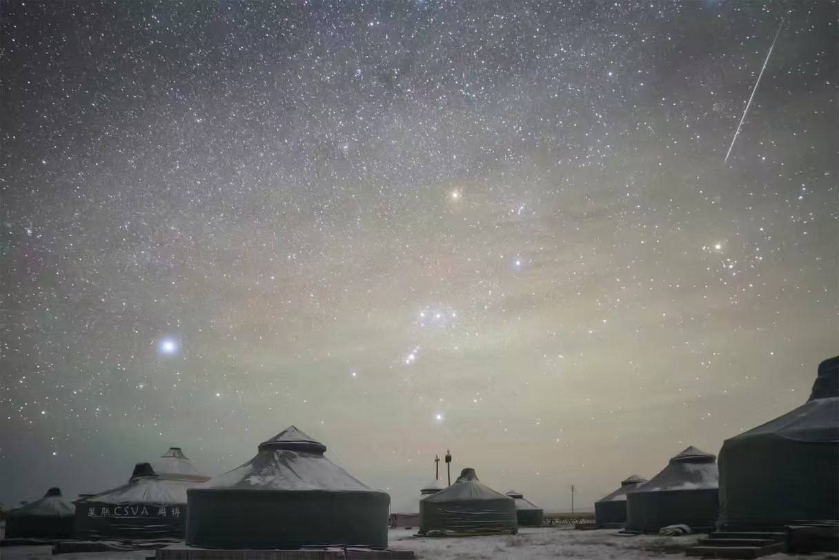 今晚全北京向東北看！不僅有流星雨，還可能有極光彩蛋