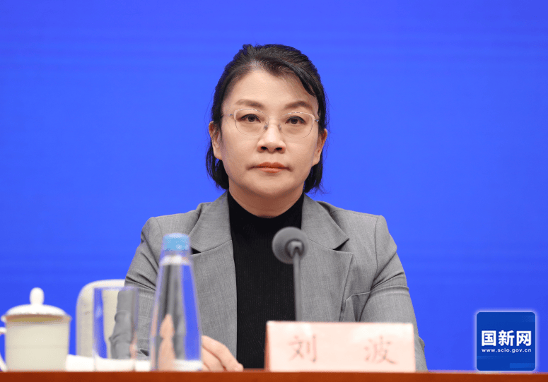 国办发文:严禁未取得执法证件的辅助人员、网格员等实施检查 国办发文:严禁未取得执法证件的辅助人员、网格员等实施检查