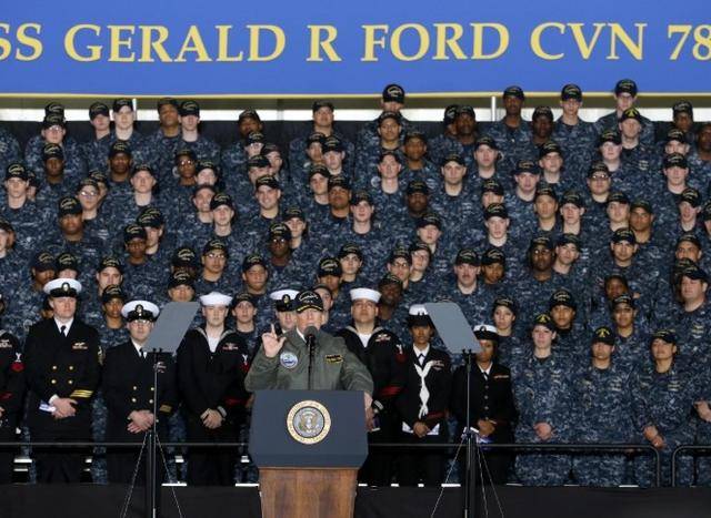 美军航母采购被推迟，拜登先抢下命名权，“特朗普”号要没戏了？