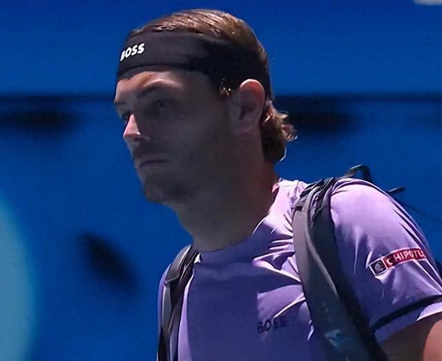 澳网头号大冷！首位单打前4种子出局，38岁老将追平费德勒神迹