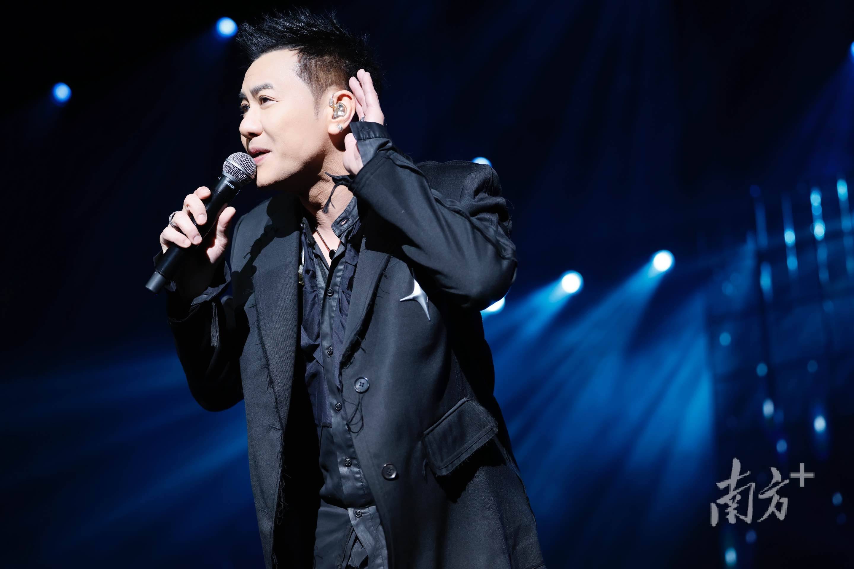 对于歌手梁汉文而言,粤语歌不只是歌曲,更是艺术品.