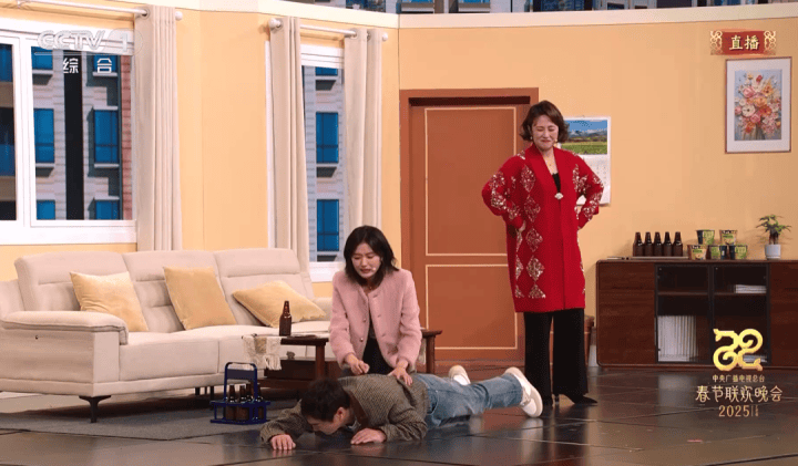 “沈腾马丽小品没演完”？导演组回应