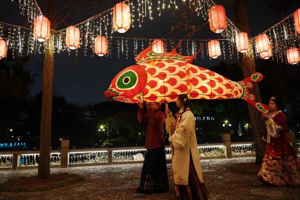花市灯如昼上海进入元宵时间(图2)