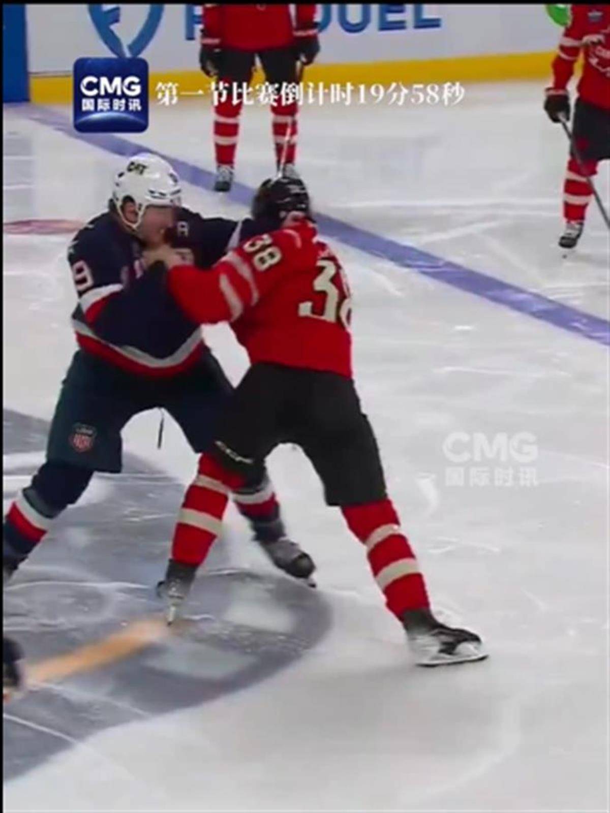 美加冰球比赛9秒内连打3架！唱美国国歌时，加拿大球迷发出巨大嘘声_搜狐网