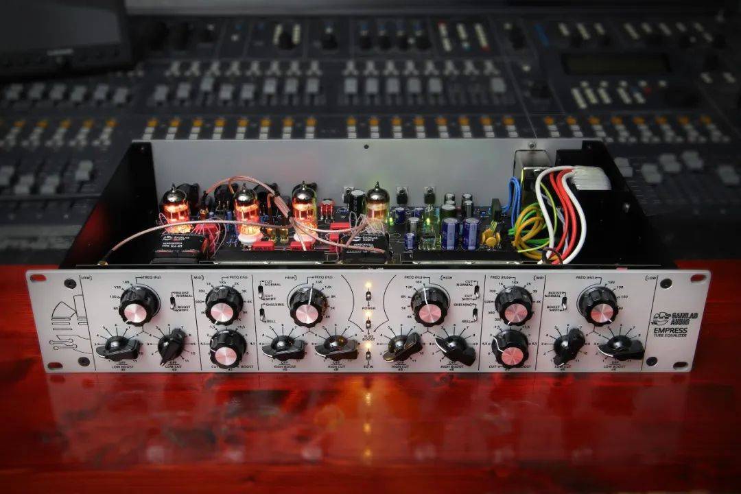 Gainlab Audio EMPRESS 电子管均衡效果器深度测评插图11