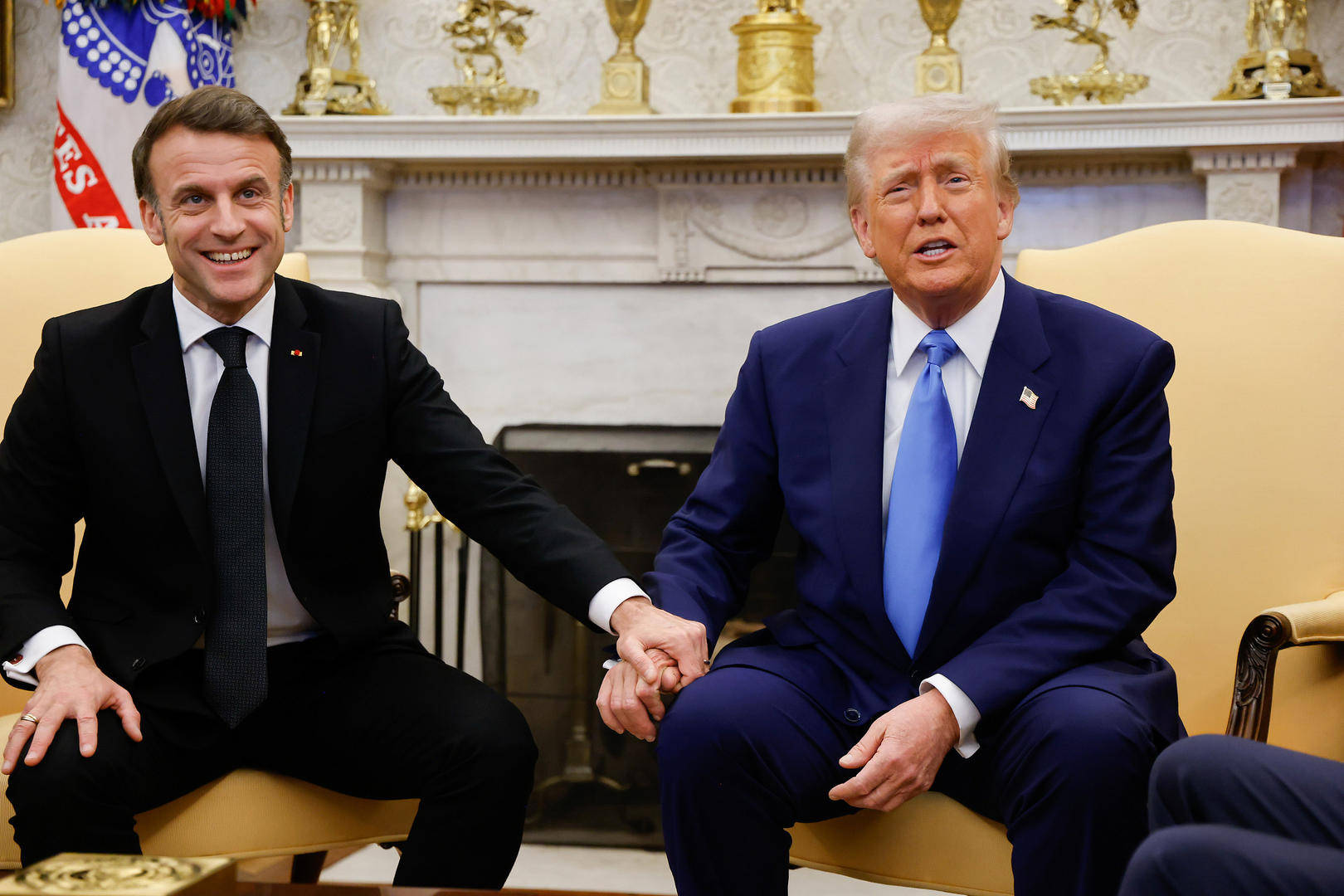 特朗普与法总统较劲、让英首相尴尬，泽连斯基准备好面对他了吗？_斯塔默_马克龙_白宫