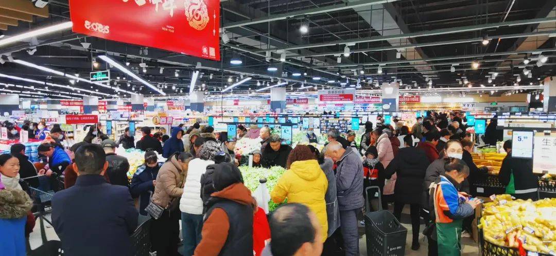 稳供应 强效能 创利来国际app增量——中百集团仓储超市公司生鲜加工商品中心加速冲刺首季“开门红”(图4)