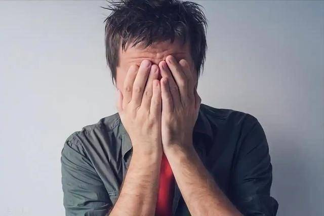 揭秘：加重糖尿病的隐形杀手，打破误区：这些习惯才是糖尿病的“帮凶”