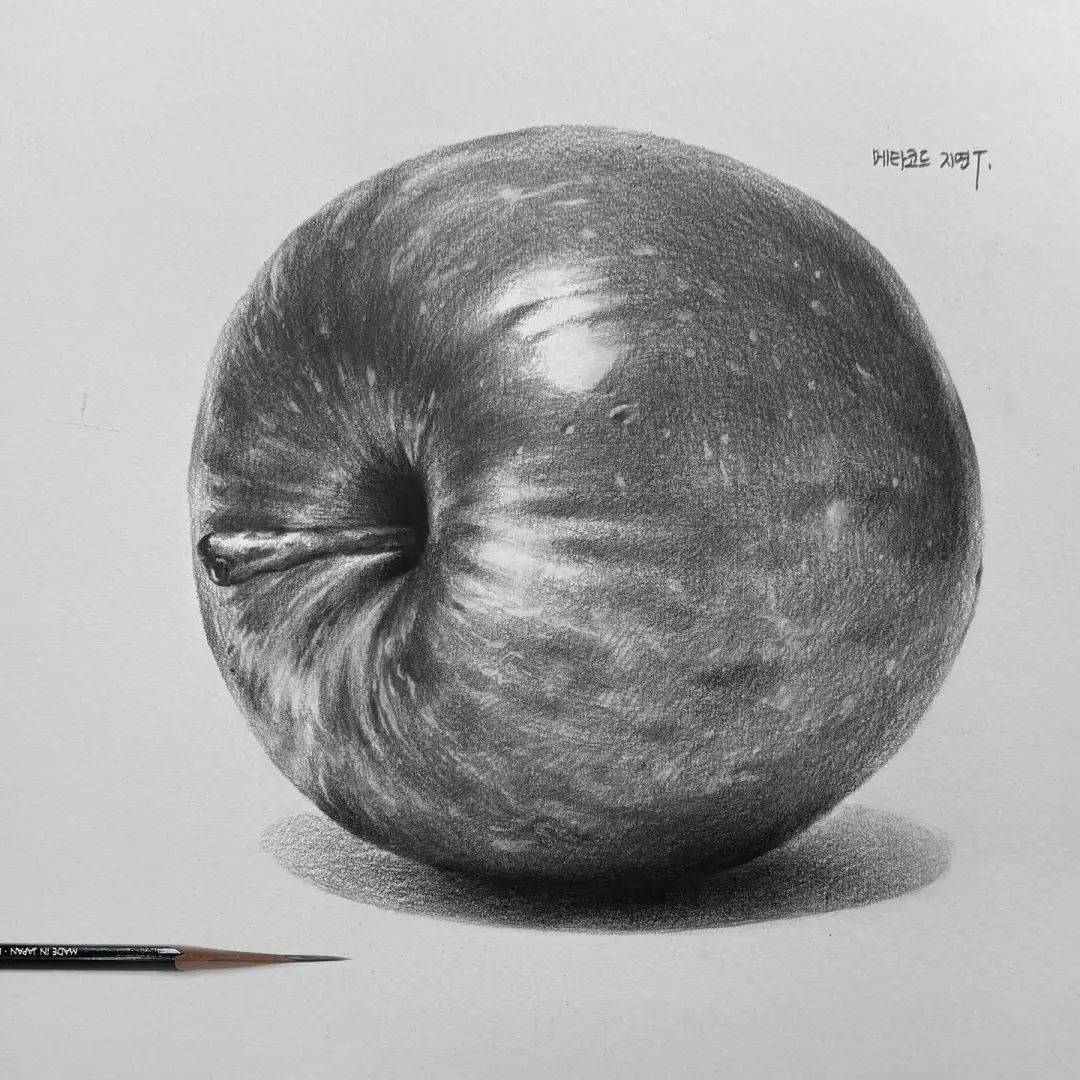 超写实素描静物:这质感和结构,一个比一个变态!