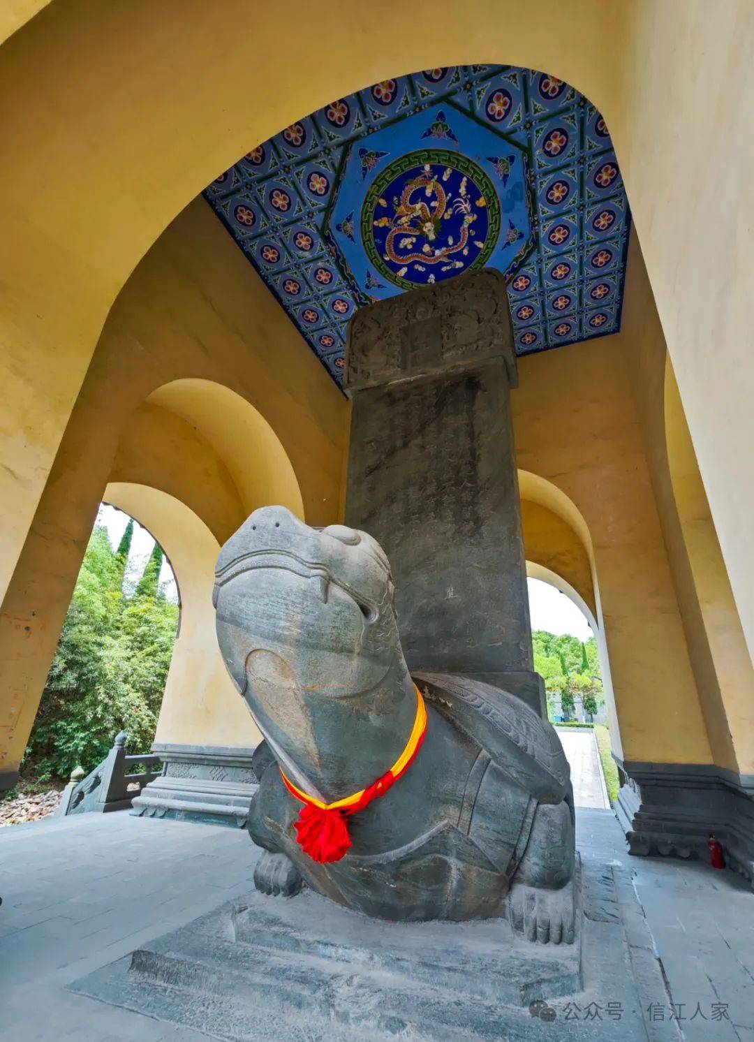 丹江口:大坝景区 · 静乐宫