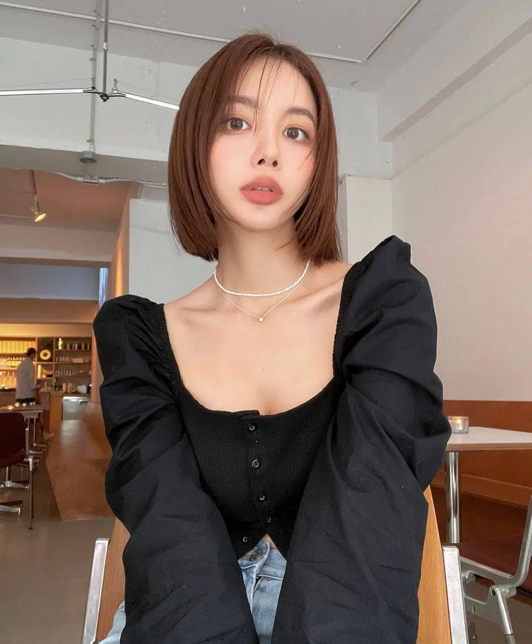 短发高级性感