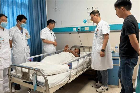 惊！睡前这些习惯竟成脑梗“导火索” 预防脑梗，从睡前好习惯开始