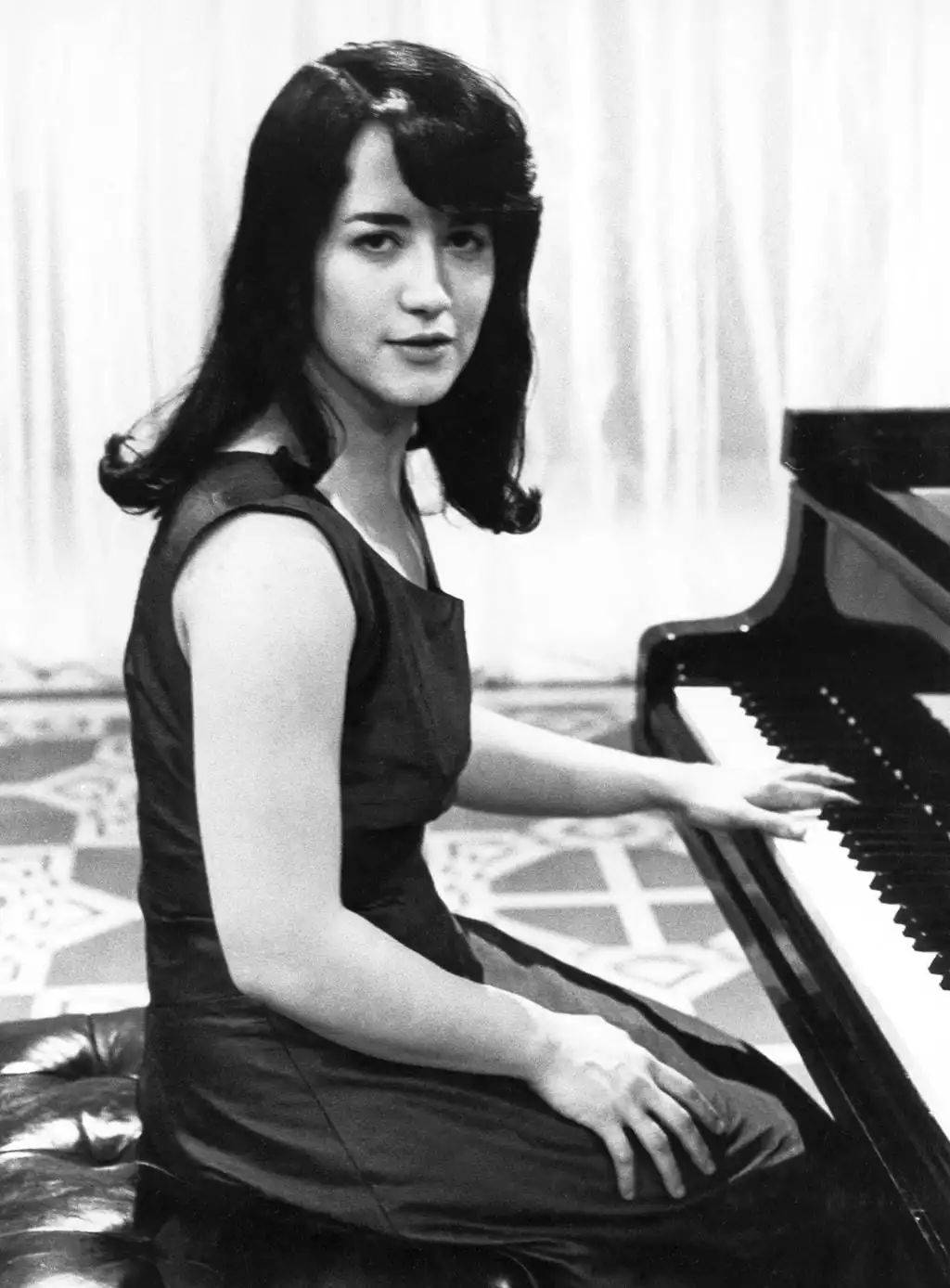 隔了34年才得以出cd,这张阿格里奇《肖邦1965年传奇录音》值得听吗?