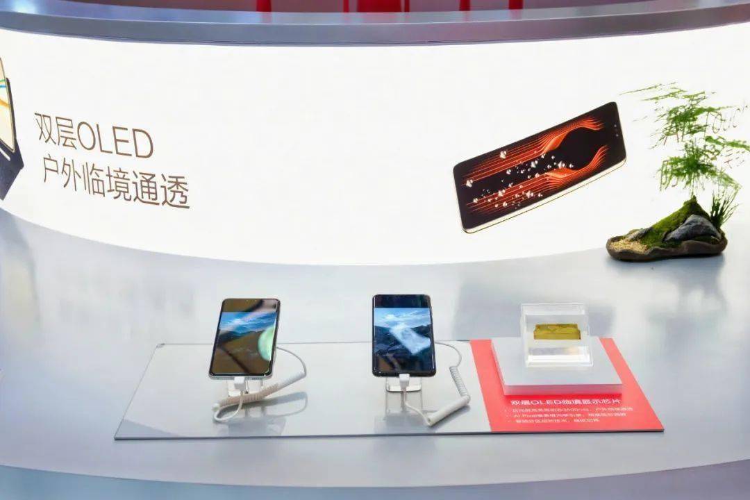 上海海思朱雀 OLED 方案在 AWE 2025 展会，开启显示技术新时代