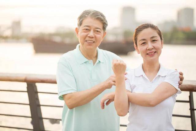 探秘绿茶：大脑健康的天然守护者