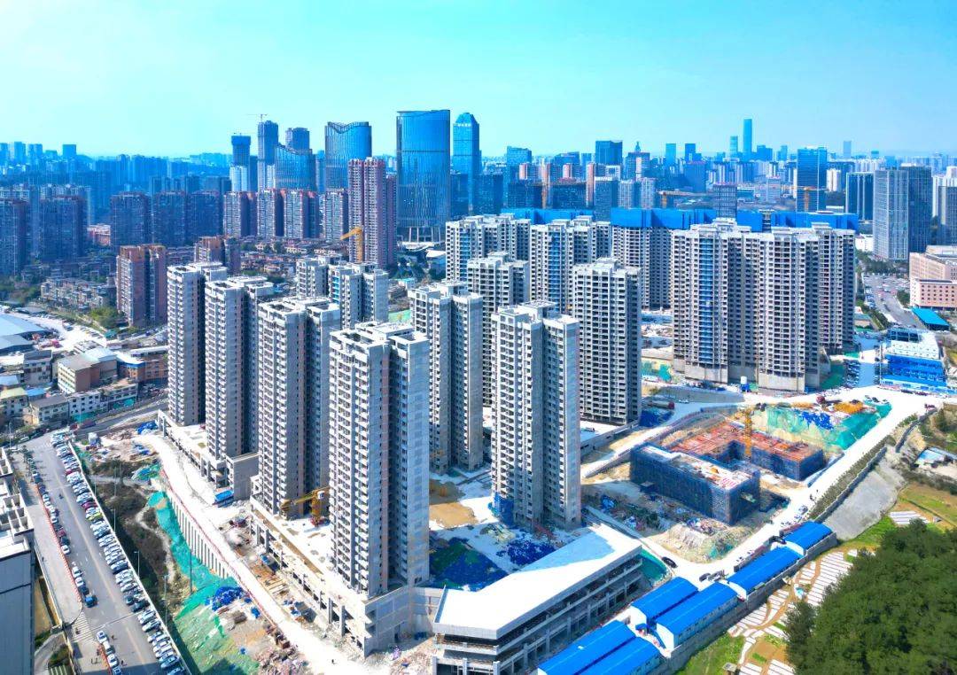 把握脉搏 快速施工：房建工程施工行业的最新发展动态