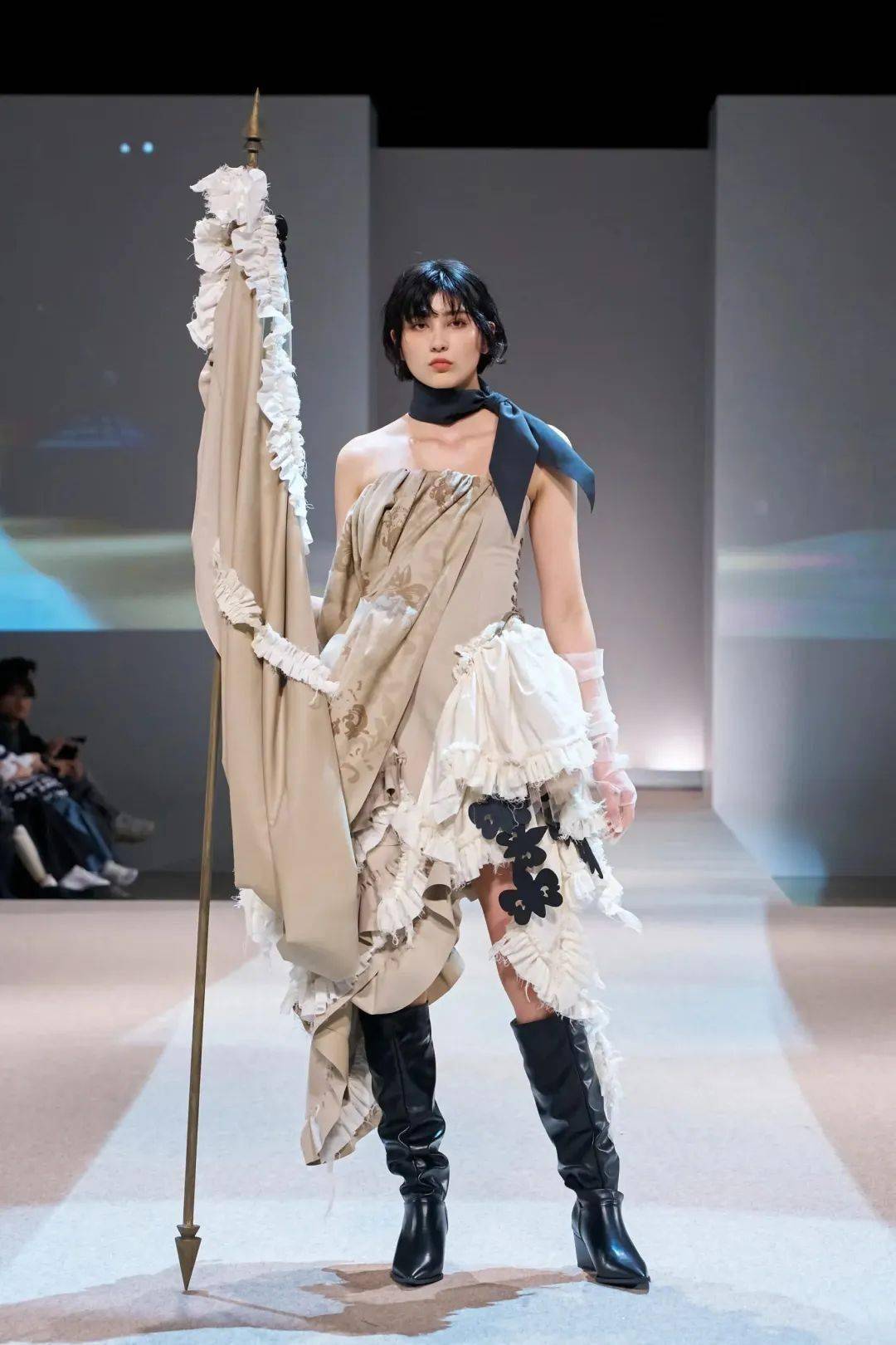 毕业秀 | 2025日本文化时尚大学院服装设计毕业秀