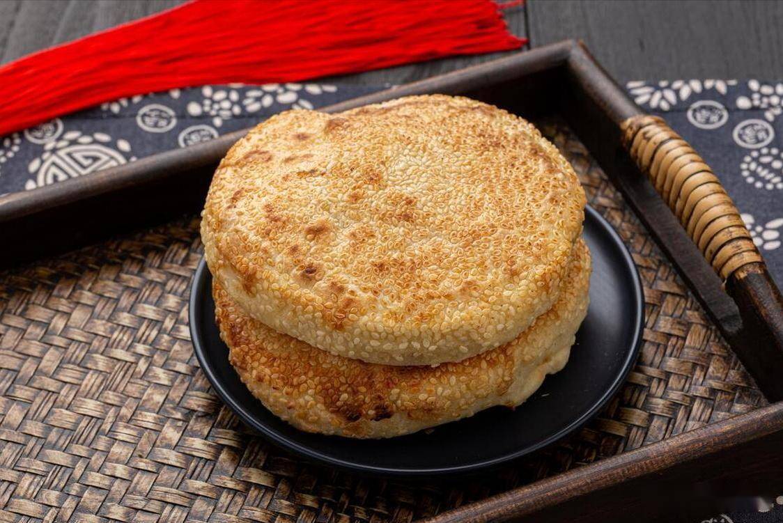 恁看这豫味儿点心,从北宋夜市直窜到咱抖音热榜,哪个不叫人馋得跺脚?