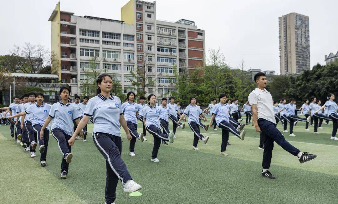 燃爆!重庆三十七中运动会,为七秩校史注入青春"新动能"