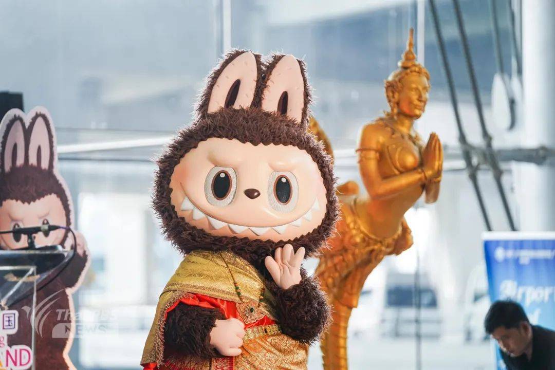 开云体育下载过去一周全世界的眼睛都盯上了LABUBU(图6)