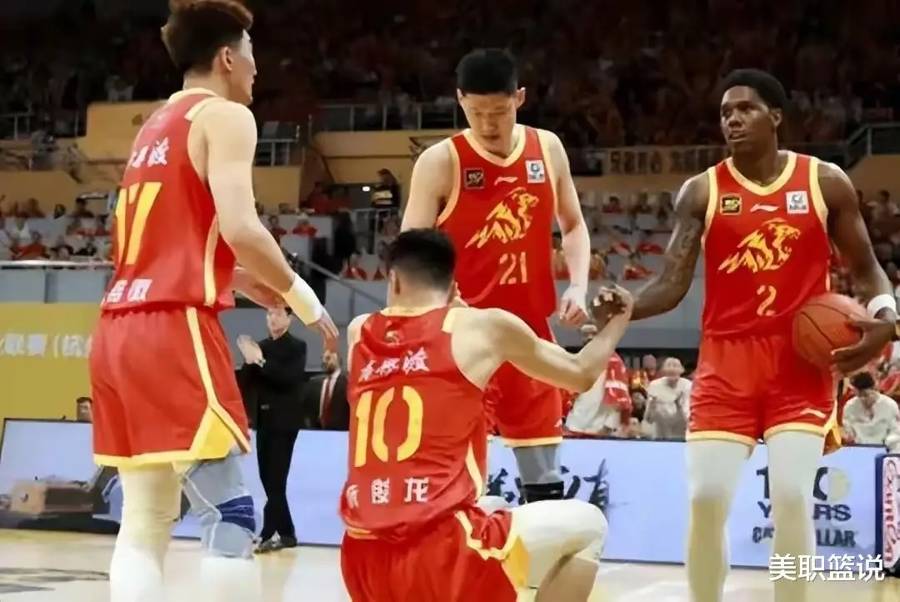 CBA总决赛浙江广厦主场开门黑 罪魁祸首是他