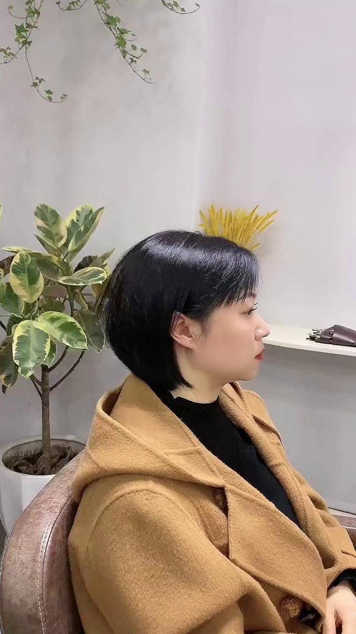短发很黑很高级黑茶色短发 染发 同城好店推荐