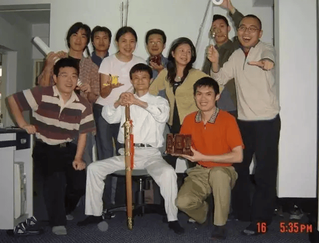 提前一个月悄然开打，平台还在乎618吗？