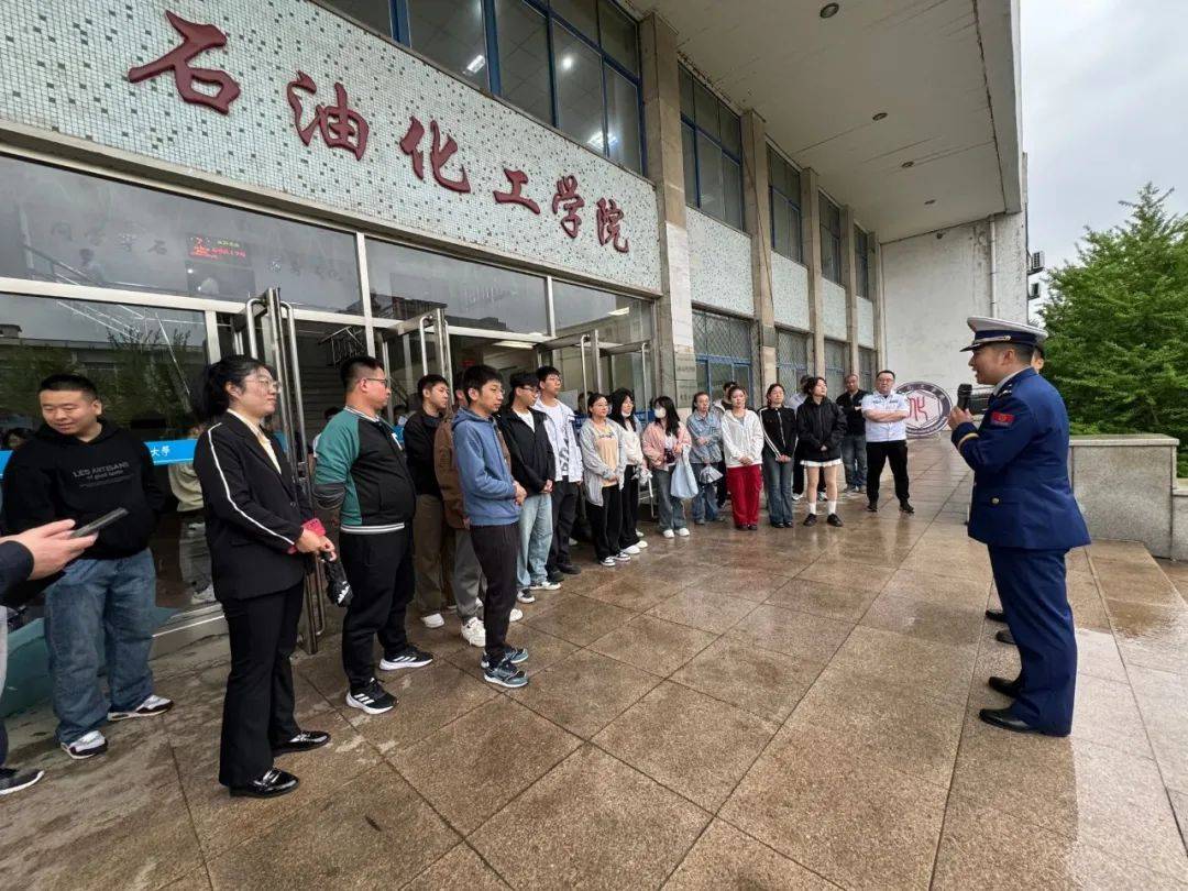 高校实验室火灾案例_实验室消防安全培训_实验室火灾应急预案