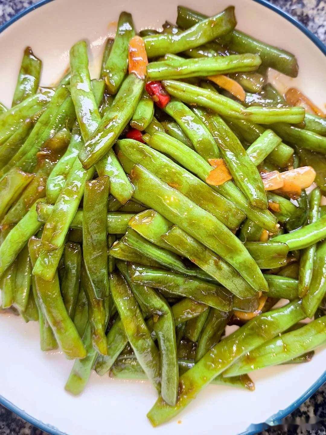 炒四季豆有技巧,多加这一步,翠绿爽口不发黑,清脆可口特别香