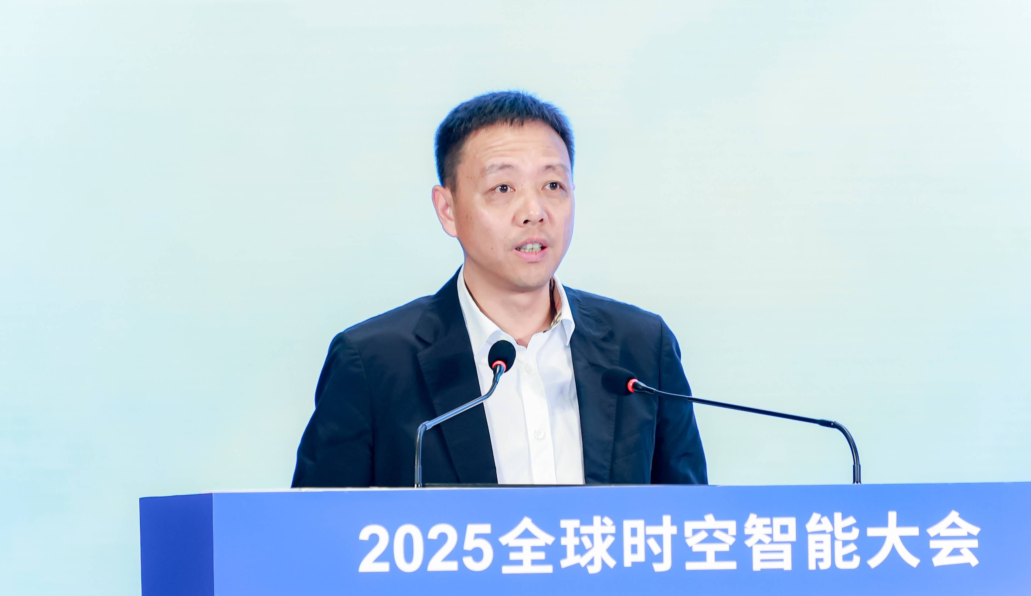 对话千寻位置创始人陈金培：机器人产业一定会迎来淘汰赛，时空智能驱动物理AI