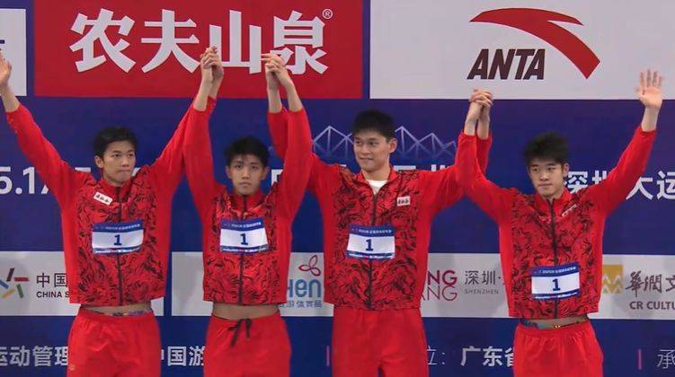 浙江队豪夺男子4x200米自由泳接力冠军，潘展乐再添一金