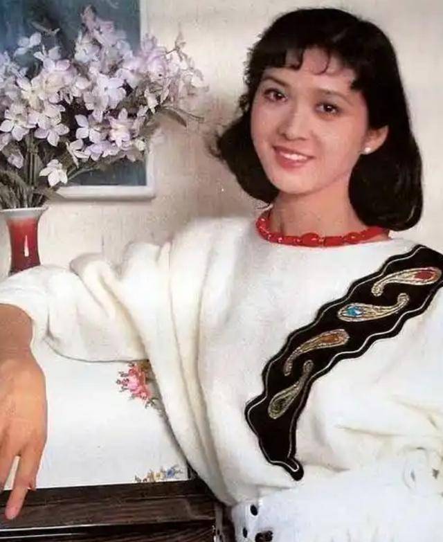 如今再看，曾因流氓案“逃往”美国的龚雪，终印证了郭德纲那句话