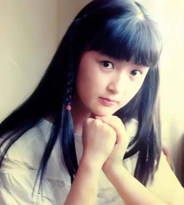 吉雪萍 主持人 生涯回顾 _ 吉雪萍 家庭生活 经历分享 _吉雪萍老公送幼儿园给女儿