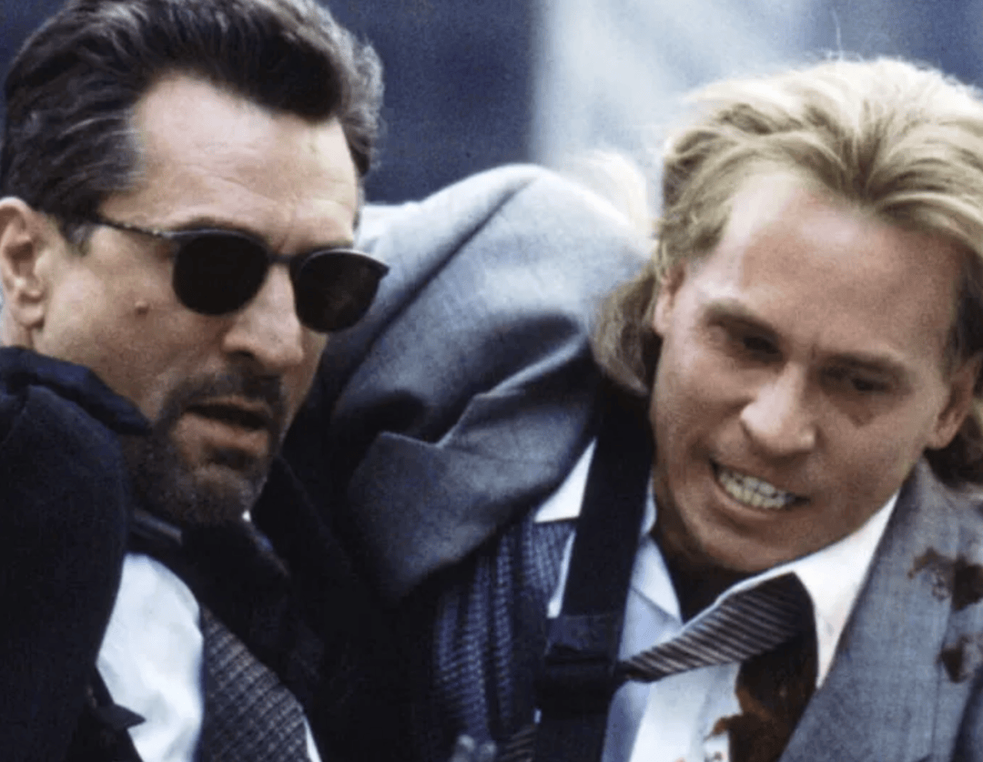 《盗火线（1995）》导演：迈克尔·曼/michael mann看点：双雄对峙，硬核美学在