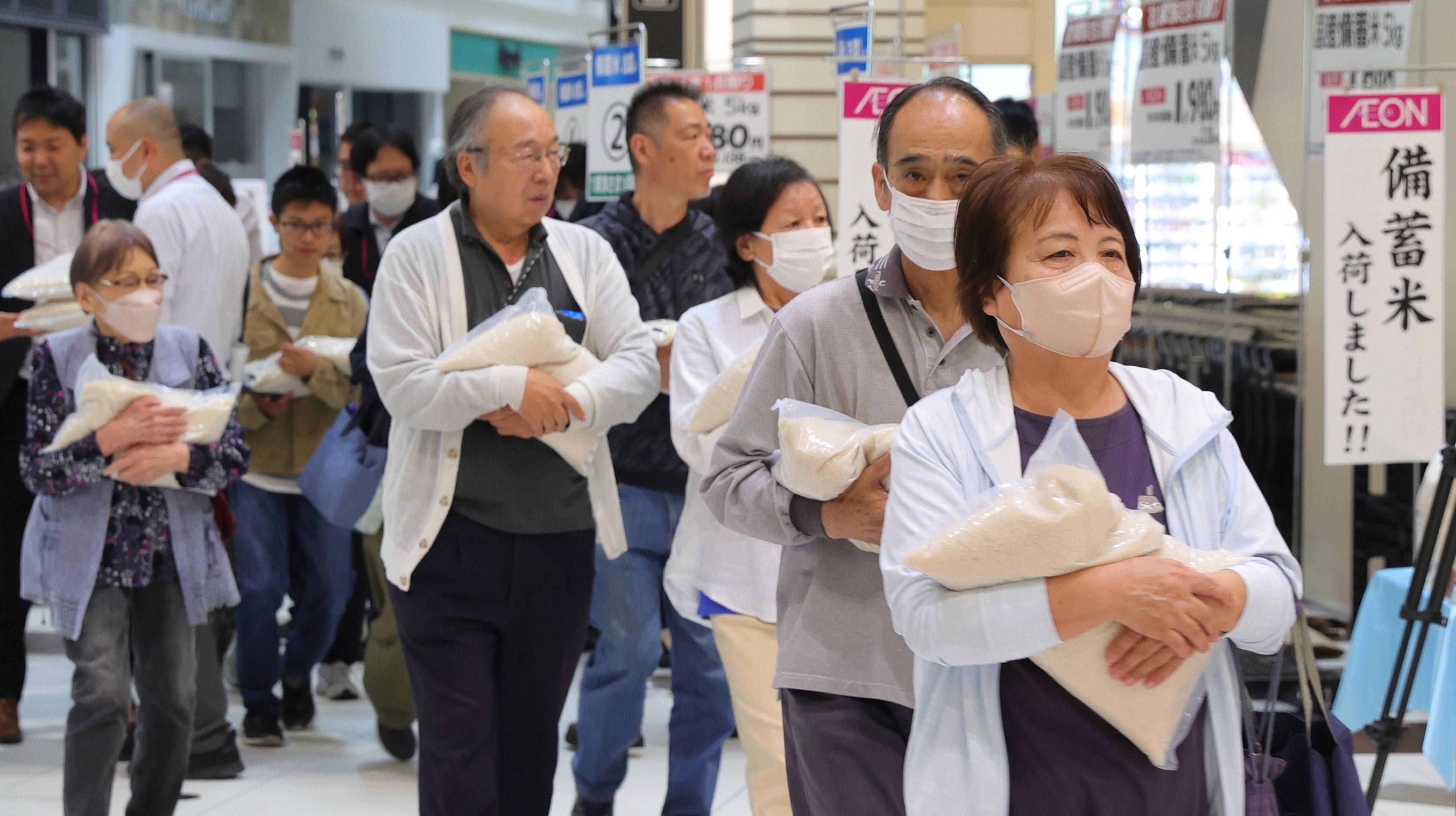 一场日本人吃不上米的危机，与幕后大概率黑手_搜狐网