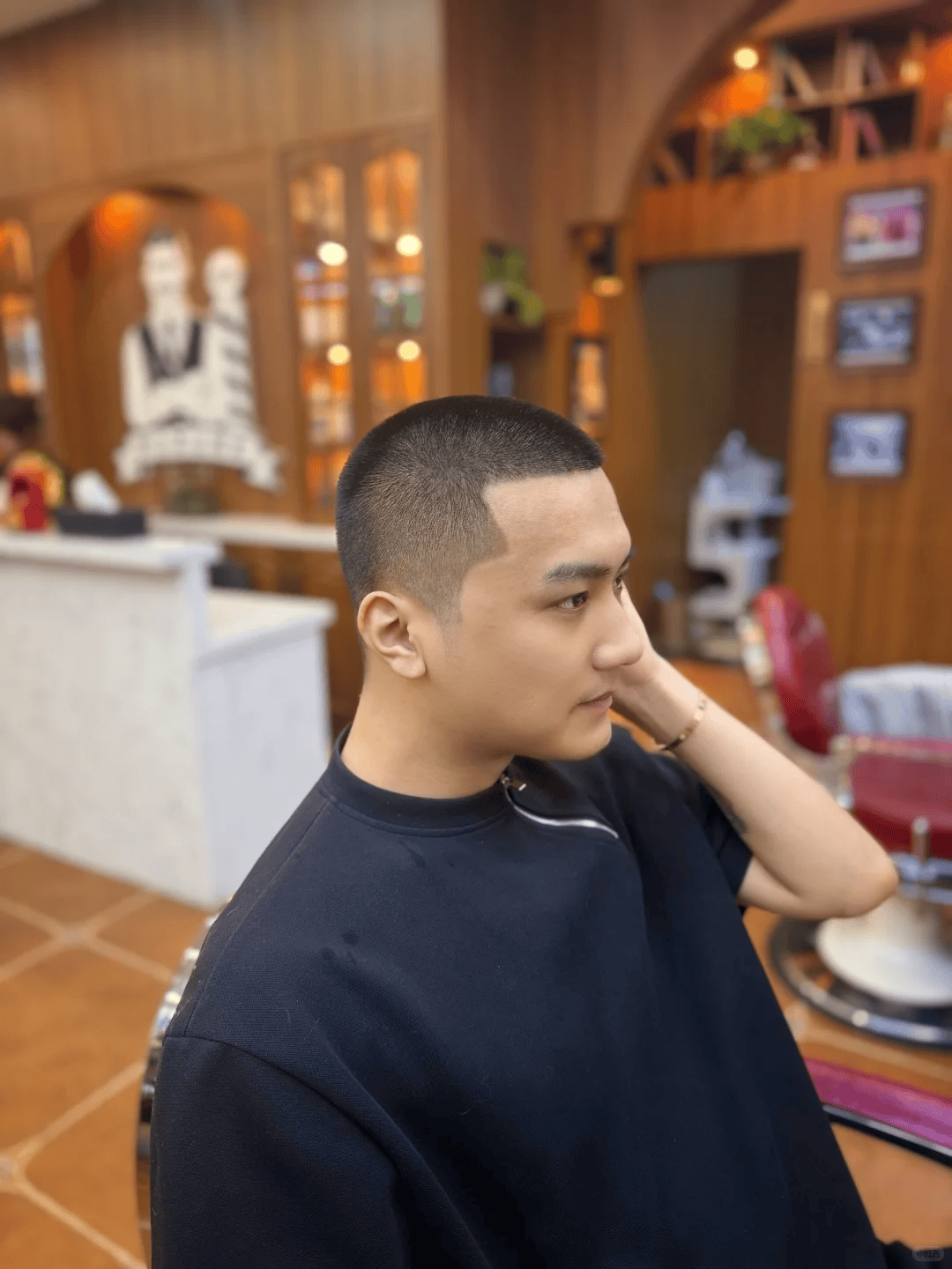 前刺算什么,真男人直接剃圆寸,每个男人都要试一试