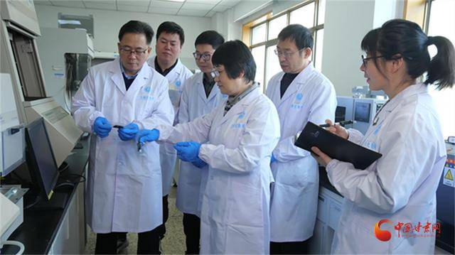【青春华章·重走西北角】中国科学院兰州化物所：七十载扎根西北 青春逐梦科技报国