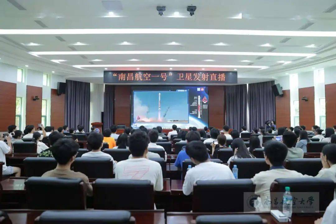 南昌航空大学怎么样？“南昌航空一号”首发，这所学校藏有育人密码！