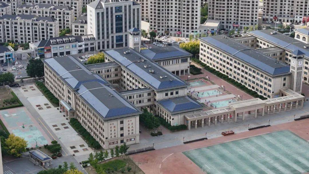 猕猴桃的生活小观察 新城学校:特色教育 多元成长