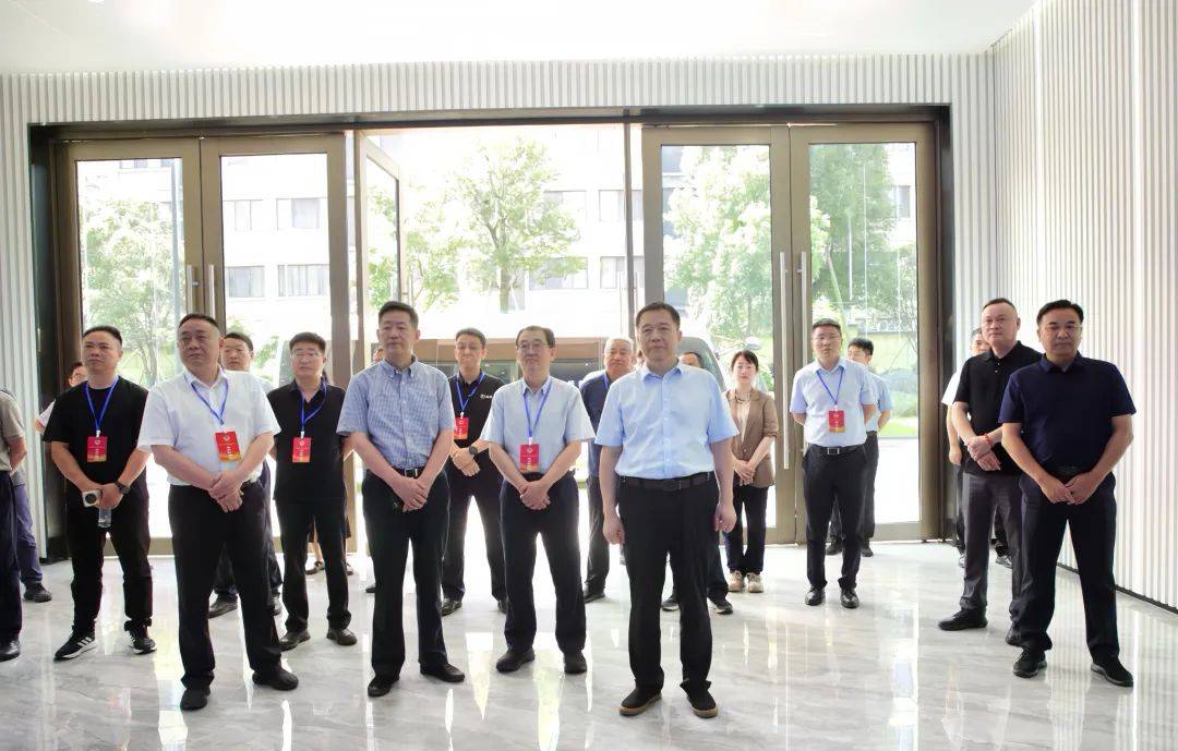 市政协组织委员视察横峰县高质量发展情况