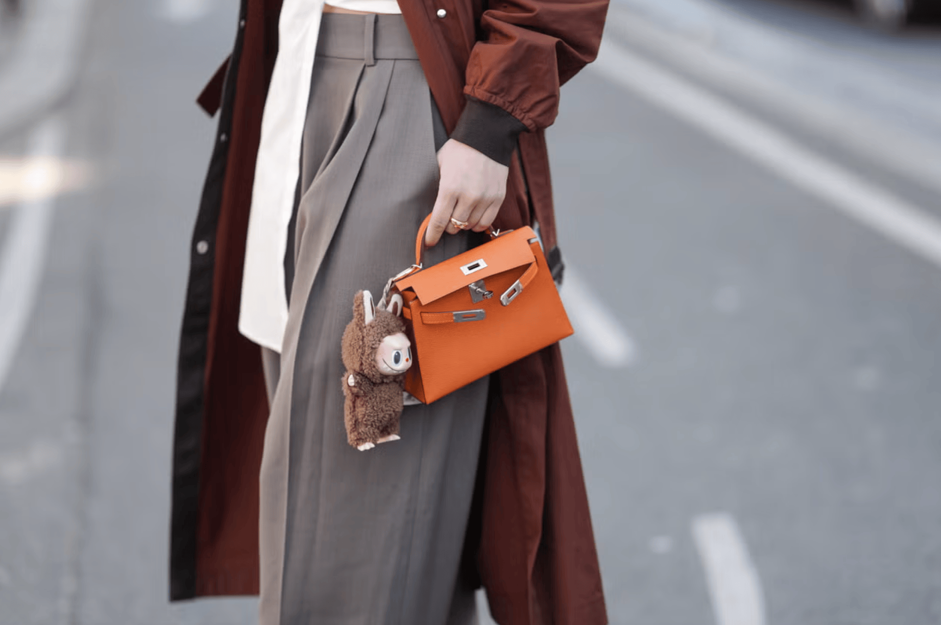 从芭比娃娃到拉布布：谁的娃娃，谁的未来？