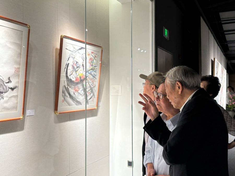 80岁水墨画家周根宝近50幅戏曲人物小品展开幕！你看过瘾了吗