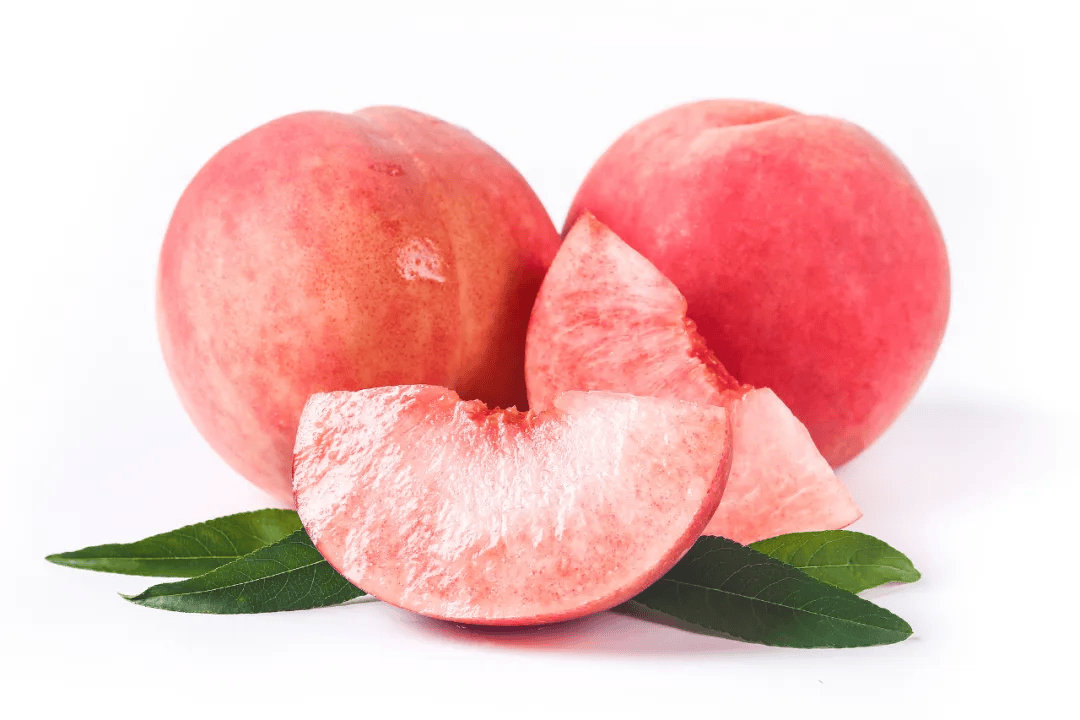 在水果中相对较高,多数品种膳食纤维含量在1克/100克以上,油桃能达到