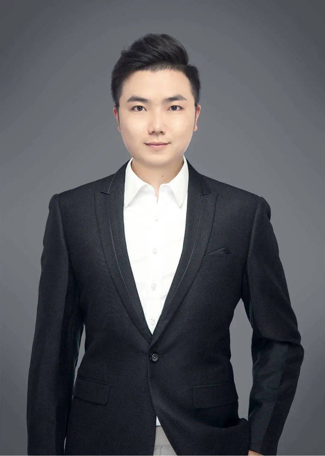 事迹专栏丨武汉"最美物业人"之客服员事迹报道