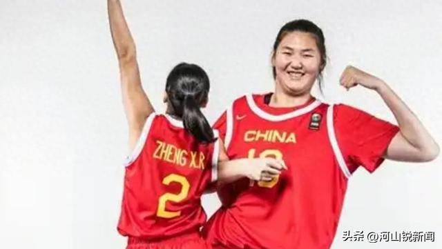 超在线视频caopon:女篮18岁天才打破世界纪录？2米26张子宇封神：锁定世界第1高人！