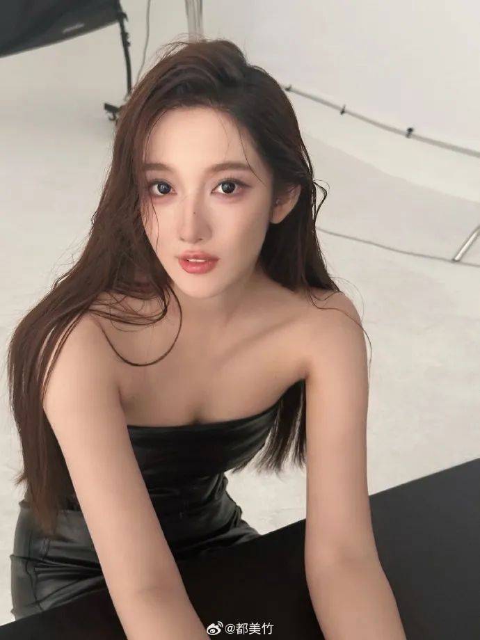 单亲妈妈称被“都美竹”骗了20万元:已赴内蒙公安局报案(图1)