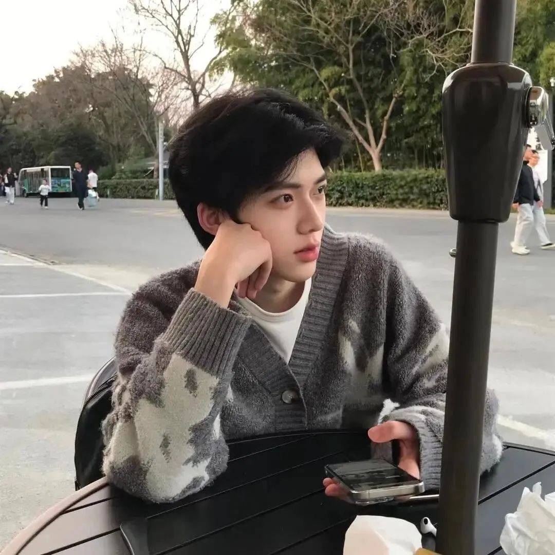 精选男生头像