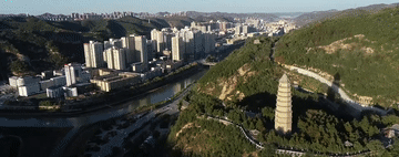 重生六月栖栖:历史的回响丨信仰之光照未来