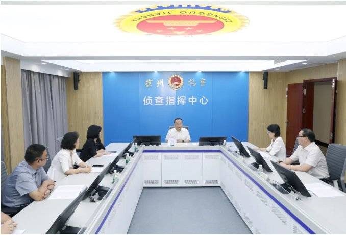 在我一生最猥琐的时候遇见你:江苏省检察院党组书记、检察长赵铁实调研指导徐州检察工作