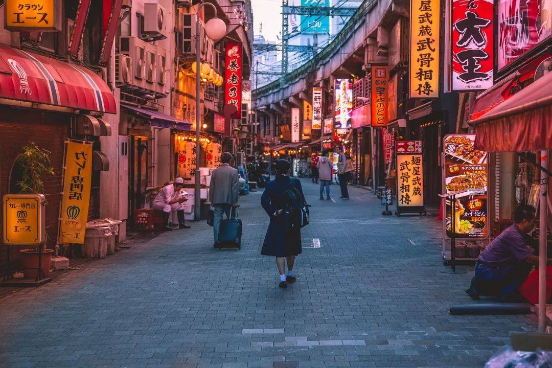 日本地震频发，旅游业还扛得住吗？-华闻时空